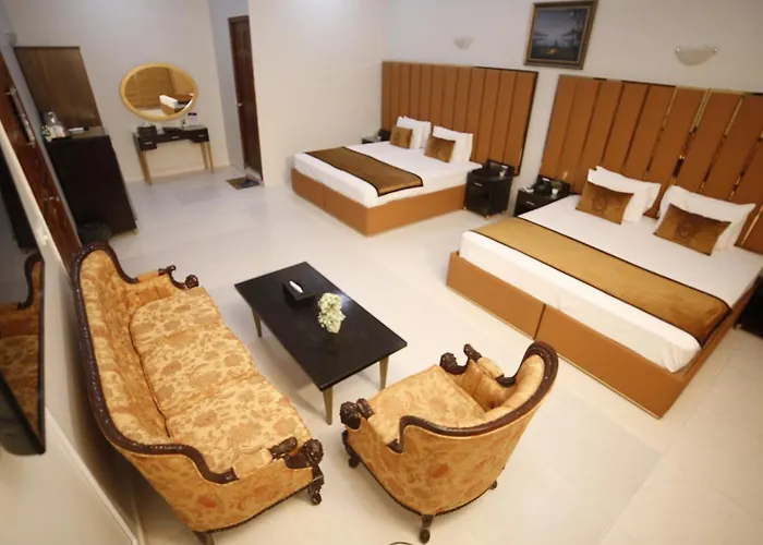 Four Squares By Wi Hotel